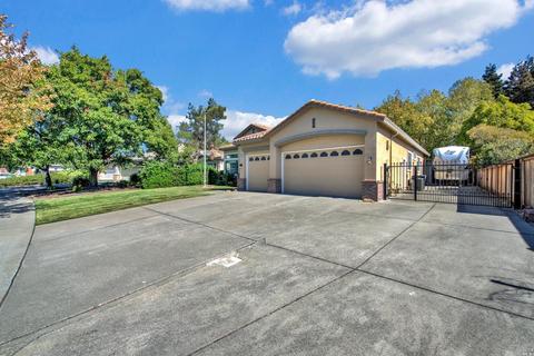 656 Renaissance Ave, Fairfield, CA 94534 photo 88
