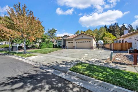 656 Renaissance Ave, Fairfield, CA 94534 photo 4