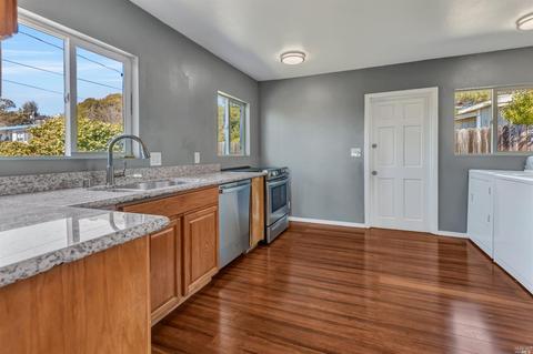 100 Hilborn St, Vallejo, CA 94590 photo 22