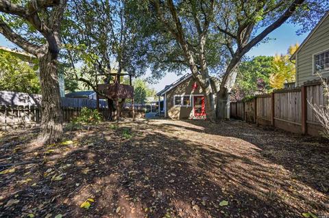 16 Pearce St, Petaluma, CA 94952 photo 24
