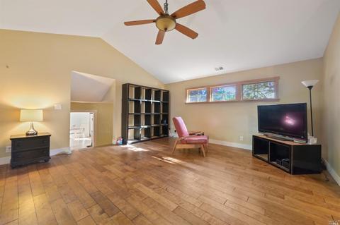 16 Pearce St, Petaluma, CA 94952 photo 8