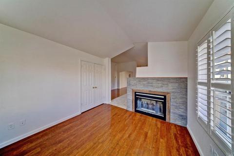 404 Foxwood Ct, Windsor, CA 95492 photo 11