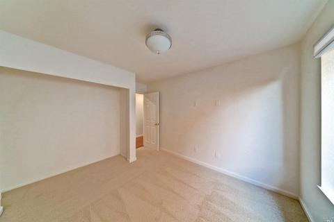404 Foxwood Ct, Windsor, CA 95492 photo 32