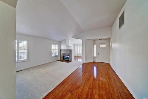 404 Foxwood Ct, Windsor, CA 95492 photo 7