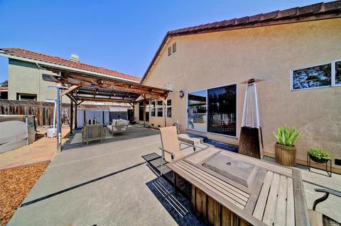 404 Foxwood Ct, Windsor, CA 95492 photo 37