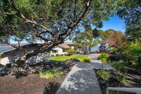 18 Cibrian Dr, Tiburon, CA 94920 photo 3