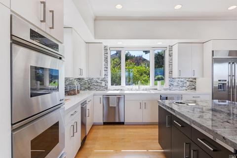 18 Cibrian Dr, Tiburon, CA 94920 photo 14