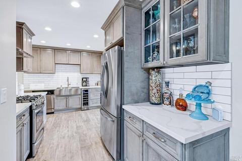 990 Central Ave, Napa, CA 94558 photo 12