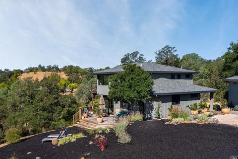 366 Deer Path Dr, Geyserville, CA 95441 photo 3
