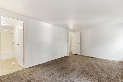 24348 Buckeye Ct, Willits, CA 95490 photo 17