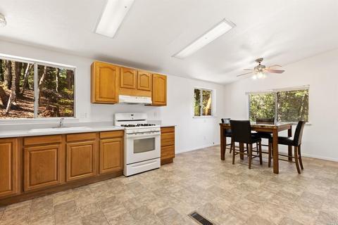 24348 Buckeye Ct, Willits, CA 95490 photo 11
