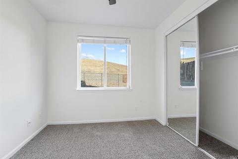 2490 Bluerock Dr, Antioch, CA 94531 photo 15