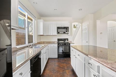 2490 Bluerock Dr, Antioch, CA 94531 photo 11