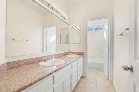 2490 Bluerock Dr, Antioch, CA 94531 photo 27