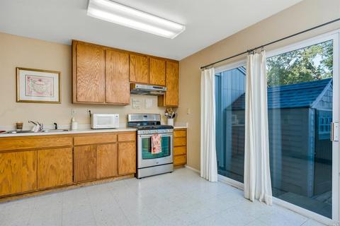 817 Twin Oaks Ln, Windsor, CA 95492 photo 6