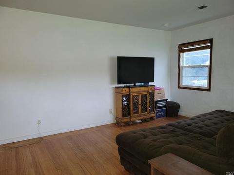 101 Clay St, Vallejo, CA 94591 photo 5