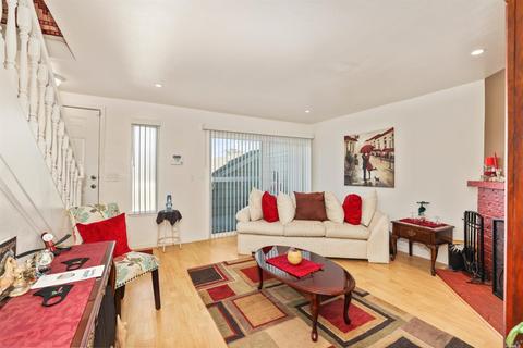 309 Seaport Dr, Vallejo, CA 94590 photo 11