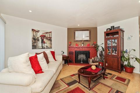 309 Seaport Dr, Vallejo, CA 94590 photo 9