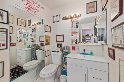 309 Seaport Dr, Vallejo, CA 94590 photo 12