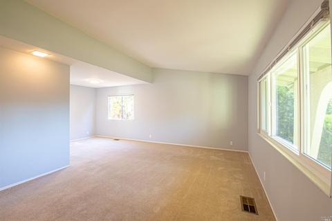 782 Fred Barnes Dr, Fairfield, CA 94533 photo 6