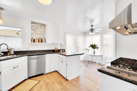 431 Yuba St, Vallejo, CA 94590 photo 9