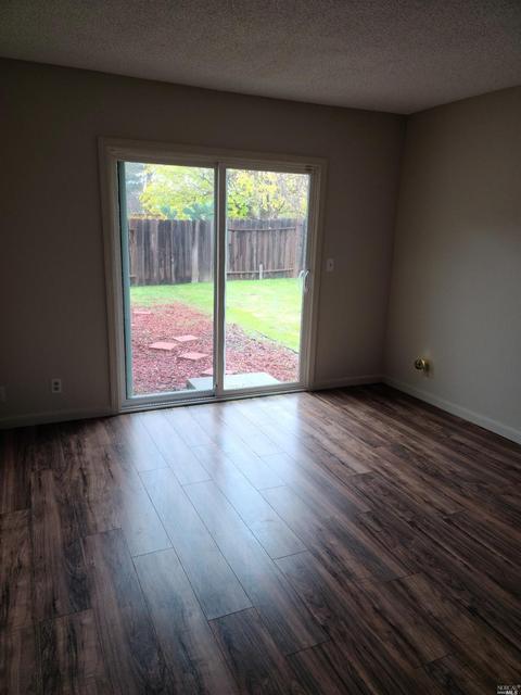 537 Quartz Ln, Vallejo, CA 94589 photo 17