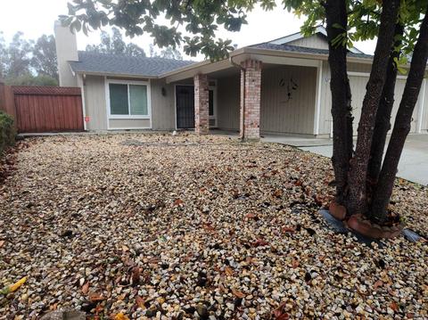 537 Quartz Ln, Vallejo, CA 94589 photo 2