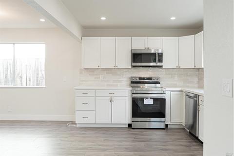 1147 Granada St, Vallejo, CA 94591 photo 12
