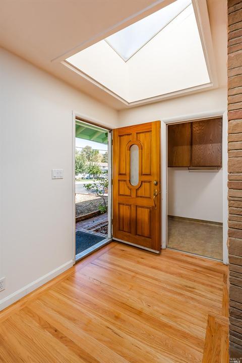 405 Luce Ave, Ukiah, CA 95482 photo 4