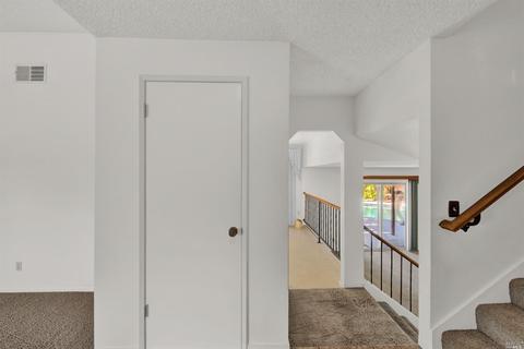340 Bishop Dr, Vacaville, CA 95687 photo 5