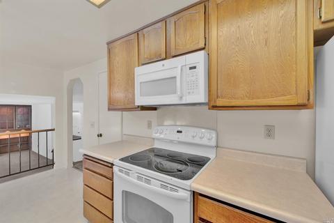 340 Bishop Dr, Vacaville, CA 95687 photo 7
