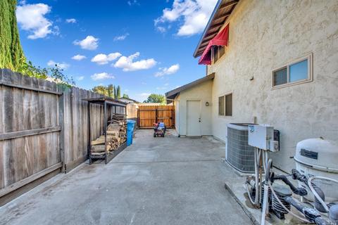 340 Bishop Dr, Vacaville, CA 95687 photo 40