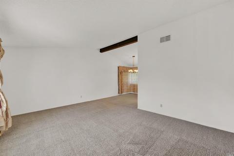 340 Bishop Dr, Vacaville, CA 95687 photo 12