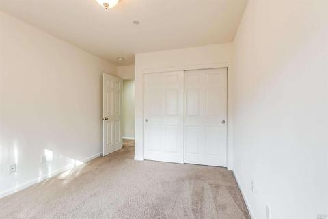 8477 Old Oak Rd, Windsor, CA 95492 photo 30