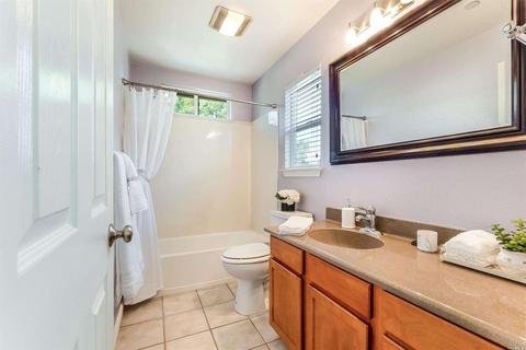 8477 Old Oak Rd, Windsor, CA 95492 photo 22