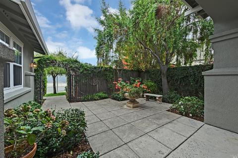 78 Moore Rd, Novato, CA 94949 photo 6
