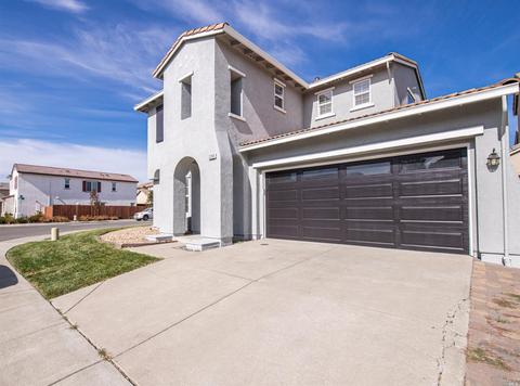 2358 White Dr, Fairfield, CA 94533 photo 2