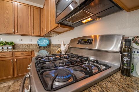2358 White Dr, Fairfield, CA 94533 photo 25