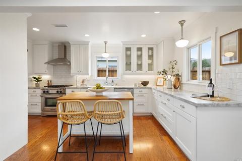 38 Mohawk Ave, Corte Madera, CA 94925 photo 9