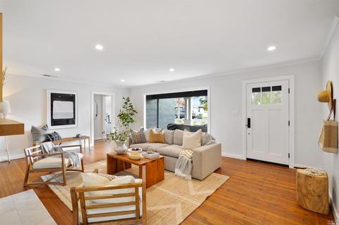 38 Mohawk Ave, Corte Madera, CA 94925 photo 4