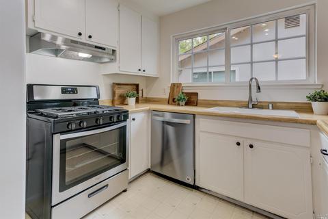 212 Cascade Dr, Vacaville, CA 95687 photo 23
