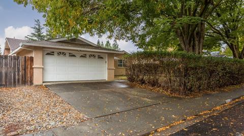 212 Cascade Dr, Vacaville, CA 95687 photo 2