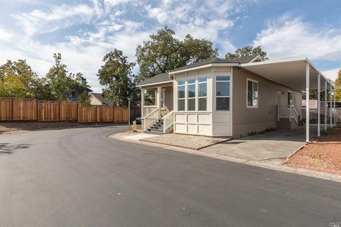 221 Wade Dr, Windsor, CA 95492 photo 2