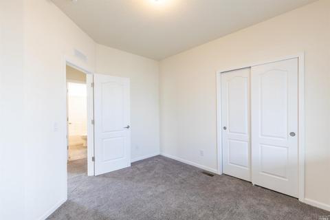 221 Wade Dr, Windsor, CA 95492 photo 16