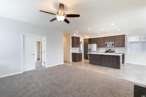 221 Wade Dr, Windsor, CA 95492 photo 8