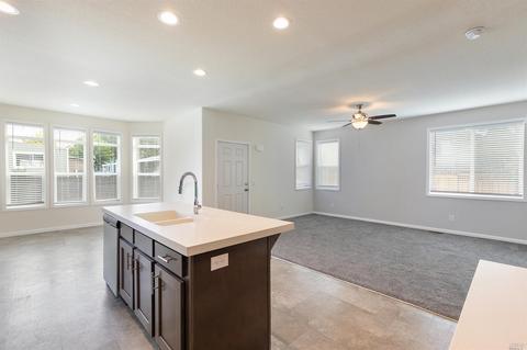 221 Wade Dr, Windsor, CA 95492 photo 7