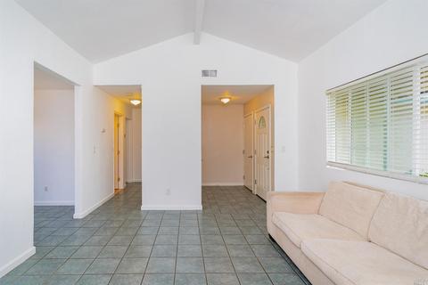 228 Willow St, Vallejo, CA 94589 photo 5