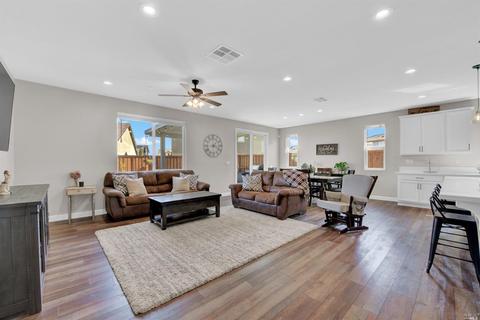 6006 Sutter Ct, Vacaville, CA 95687 photo 20