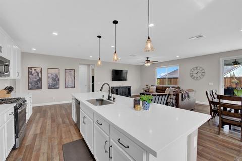 6006 Sutter Ct, Vacaville, CA 95687 photo 8