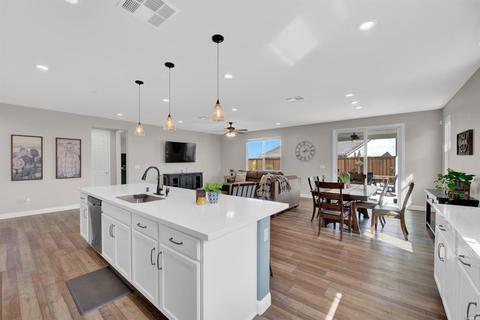 6006 Sutter Ct, Vacaville, CA 95687 photo 6